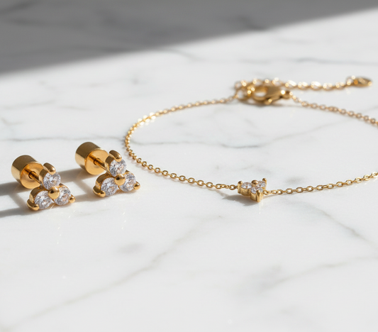 Aria Gold Set — Clean Photorealistic