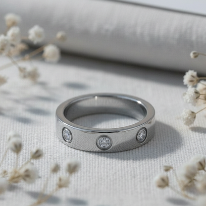 Zoe Ring | Silver - Cool Neutral